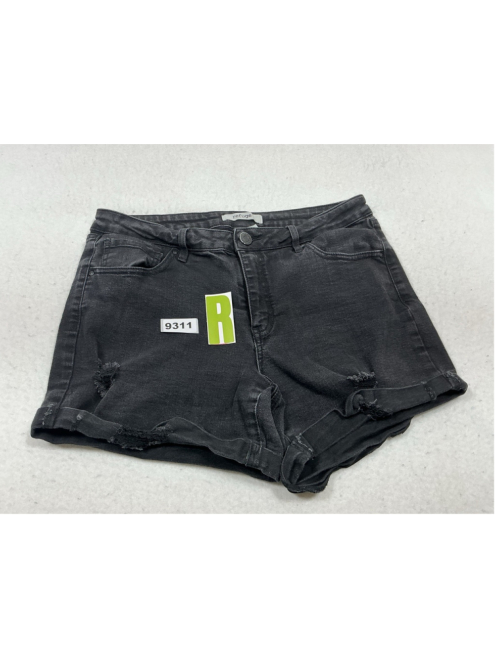 Womans Excellent Refuge Black Distressed Denim Short Shorts Size 10